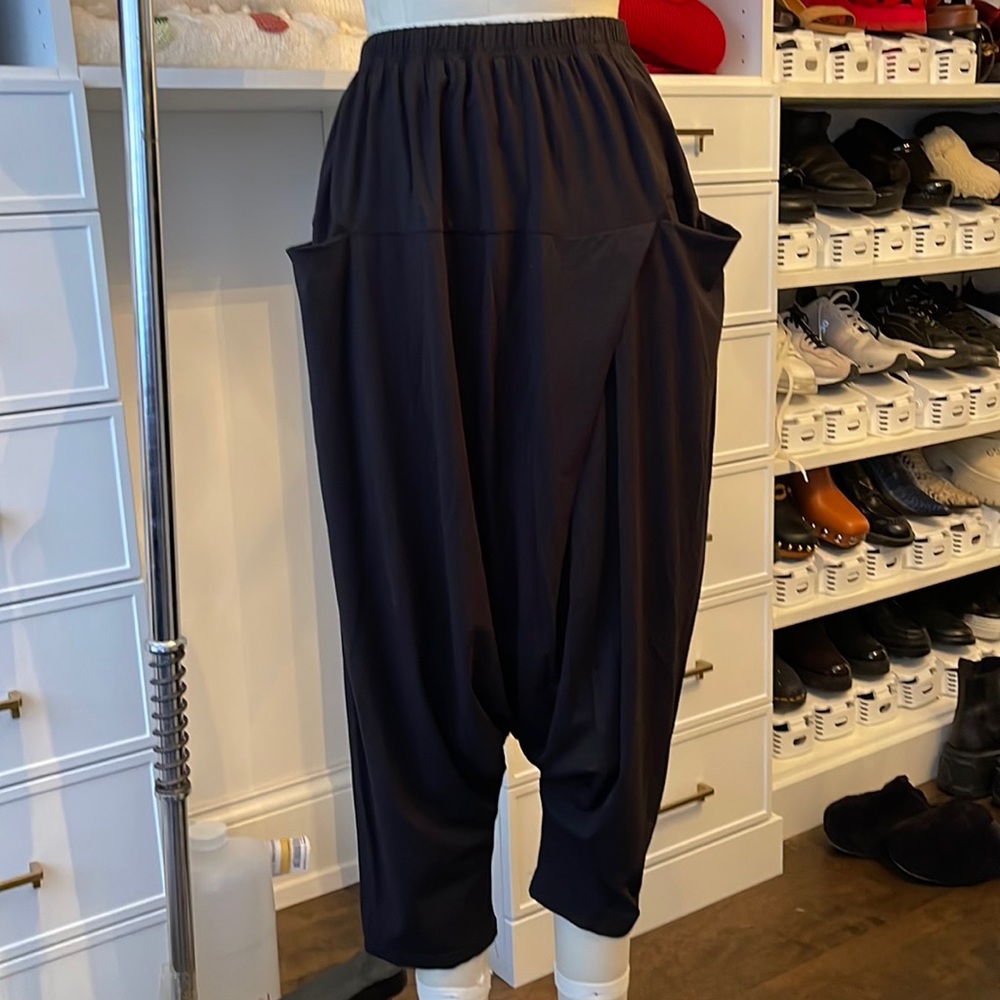 Pull on cotton/rayon jersey knit harem pant
